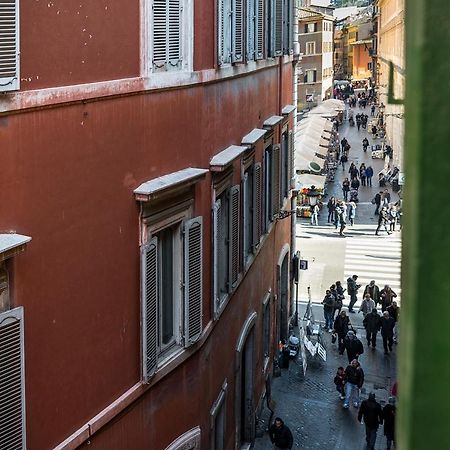 Trevi & Pantheon Luxury Rooms Rom Exterior foto