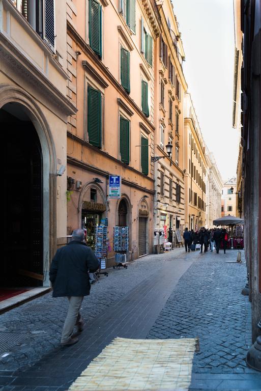 Trevi & Pantheon Luxury Rooms Rom Exterior foto