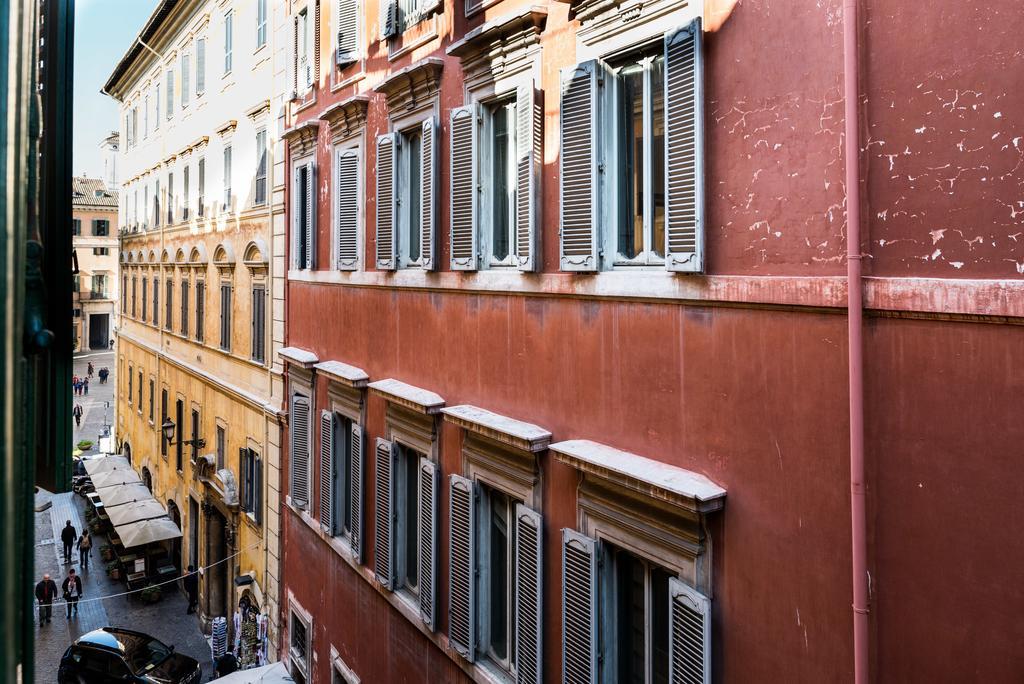 Trevi & Pantheon Luxury Rooms Rom Exterior foto